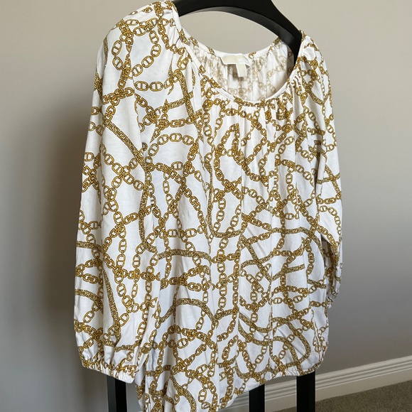 Michael Kors Cotton-Blend Golden Chain-Link Print Pleated Top 3/4 Sleeves - Picture 6 of 13